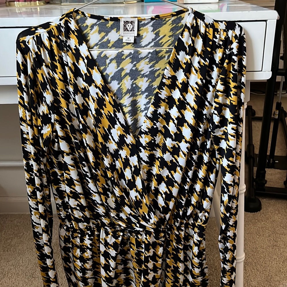 Anne Klein | Houndstooth Peplum Blouse
